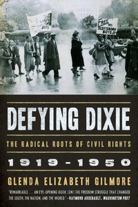 Abbildung von: Defying Dixie - WW Norton & Co
