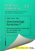Cover: Gleichwertige Sprachen? - Studien Verlag
