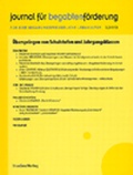 Cover: &Uuml;berspringen von Schulstufen und Jahrgangsklassen - Studien Verlag