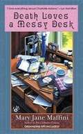 Cover: Death Loves a Messy Desk - Penguin USA