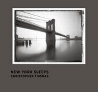 Abbildung von: New York Sleeps - Christopher Thomas - Prestel