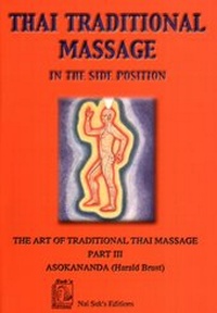 Abbildung von: Traditionelle Thai-Massage in der Seitenlage /Thai Traditional Massage in the Side Position - VVB Laufersweiler Verlag