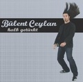 Cover: Halb get&uuml;rkt - Random House Audio