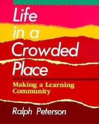 Abbildung von: Life in a Crowded Place - Heinemann