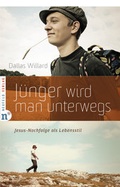 Cover: J&uuml;nger wird man unterwegs - Neufeld Verlag