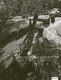 Cover: Ein l&auml;chelnd Heiligtum ' Un Lieu sacr&eacute; de l'amour et du calme ' - JOVIS Verlag