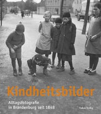 Enlarge image Cover: Kindheitsbilder - Lukas Verlag für Kunst- und Geistesgeschichte
