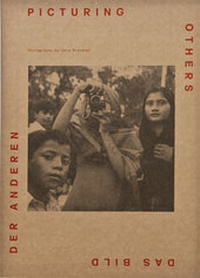 Abbildung von: DAS BILD DER ANDEREN / PICTURING OTHERS - Fotohofedition