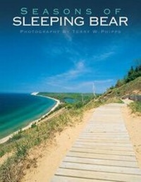 Abbildung von: Seasons of Sleeping Bear - The Petoskey Publishing Company