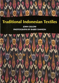 Abbildung von: Traditional Indonesian Textiles - Thames & Hudson Ltd