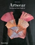 Cover: Artwear - Thames & Hudson Ltd