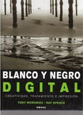 Cover: Blanco y negro digital - Ediciones Omega, S.A.