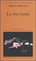 Cover: La vita bassa - Adelphi