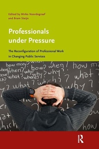 Enlarge image Cover: Professionals under Pressure - Pallas Publications