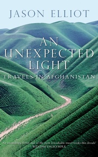 Abbildung von: An Unexpected Light - Picador