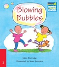 Cover: Blowing Bubbles Level 1 ELT Edition - Cambridge University Press