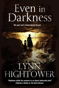 Abbildung von: Even in Darkness - Severn House