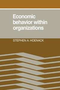 Abbildung von: Economic Behaviour within Organizations - Cambridge University Press
