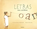 Cover: Letras nos cord&oacute;ns - KALANDRAKA EDITORA