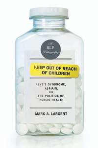 Abbildung von: Keep Out of Reach of Children - Bellevue Literary Press