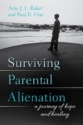 Bild: Surviving Parental Alienation - Rowman & Littlefield Publishers