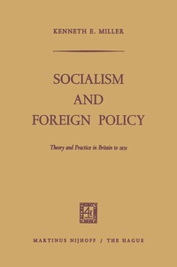 Abbildung von: Socialism and Foreign Policy - Springer