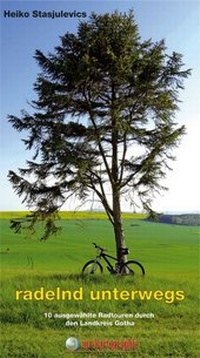 Abbildung von: radelnd unterwegs - grünes herz