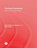 Cover: Teaching Photography - Routledge