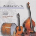 Cover: Musikinstrumente auf 3 CD-ROMs / Streichinstrumente, Zupfinstrumente, Schlaginstrumente, Effektinstrumente - Hieber, M