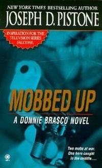 Abbildung von: Mobbed up - Penguin Putnam Inc