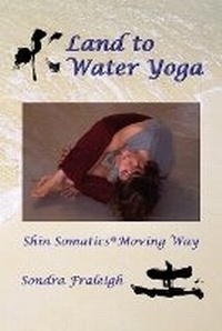 Abbildung von: Land to Water Yoga - iUniverse