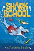 Cover: A Fin-Tastic Finish, Volume 5 - Aladdin Paperbacks