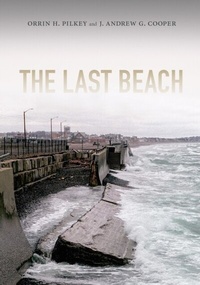 Abbildung von: The Last Beach - Duke University Press