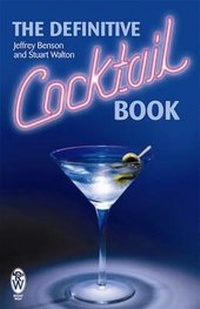 Enlarge image Cover: The Definitive Cocktail Book - Elliot Right Way Books