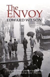 Abbildung von: The Envoy - Arcadia Books