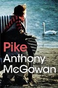 Cover: Pike - Barrington Stoke Ltd