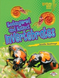 Enlarge image Cover: Endangered and Extinct Invertebrates - Lerner Publications Co ,U.S.