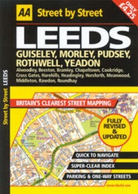 Abbildung von: AA Street by Street Leeds - Automobile Association