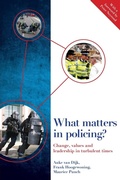 Bild: What Matters in Policing? - Policy Press