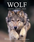 Cover: Wolf: Legend, Enemy, Icon - Firefly Books Ltd