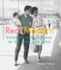 Enlarge image Cover: Real Modern - Te Papa Press