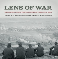 Abbildung von: Lens of War - University of Georgia Press
