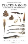Cover: Tracks and Signs of the Birds of Britain and Europe - Helm