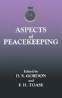 Bild: Aspects of Peacekeeping - Routledge