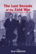 Cover: The Last Decade of the Cold War - Routledge