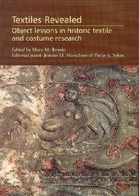 Abbildung von: Textiles Revealed - Archetype Publications Ltd