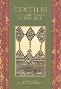 Abbildung von: Textiles - Crawford House Press Pty.Ltd