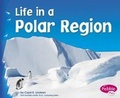 Cover: Life in a Polar Region - Capstone Press