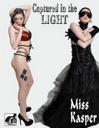 Abbildung von: Captured in the LIGHT - Michael Enoches