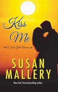 Enlarge image Cover: Kiss Me - Wheeler Publishing